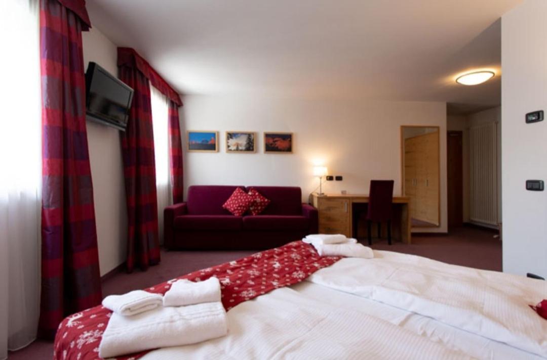 Ciasa Alpina Relax Hotel Moena Exterior photo